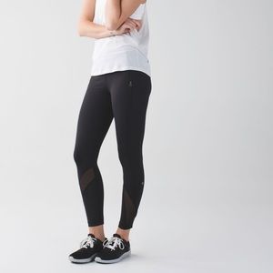 Lululemon inspire tight II black